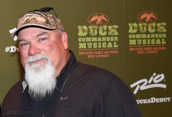 Duck Dynasty’s John Godwin Says Premature Twin Granddaughters Making Steady Progress in NICU