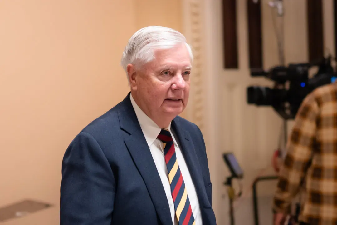 Trump Will Support Russia Sanctions Bill as It Advances in Congress: Sen. Graham