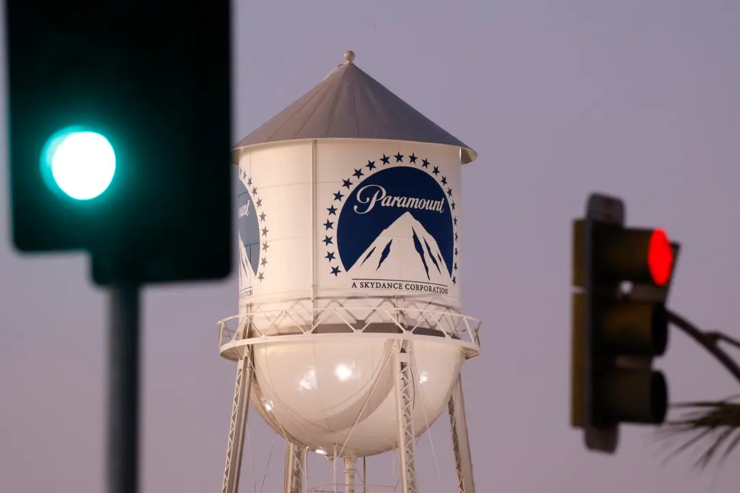 Paramount Takes $30 per Share All-Cash Bid for Warner Bros. Discovery to Shareholders After Board Rejects Talks