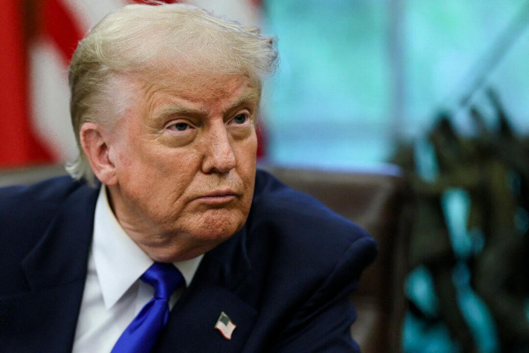 Trump to Order Purchase of $200 Billion in Mortgage Bonds