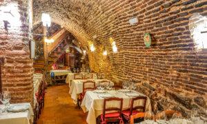 A 300-Year-Old Flame Still Burns: The World’s Oldest Restaurant Is Full of History and Mystery