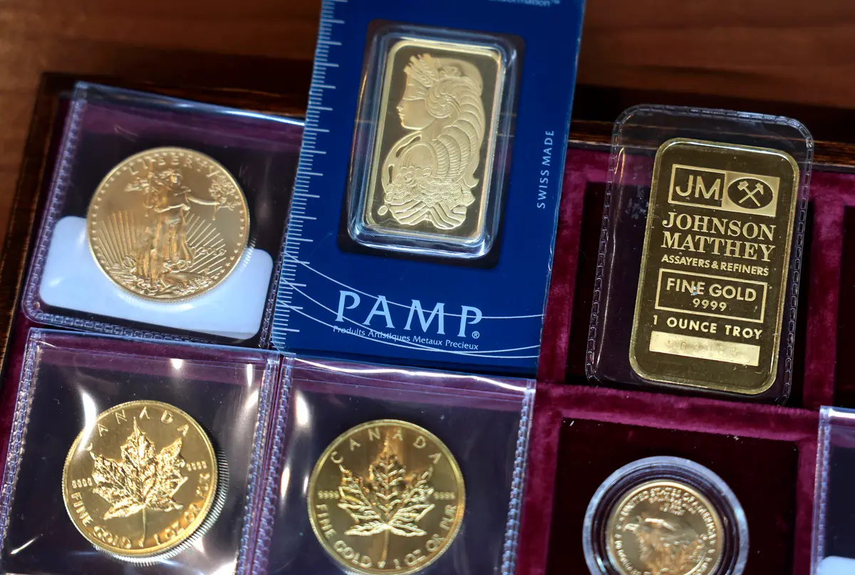 Gold, Silver Slide as Inflation Jitters Shift Fed Policy Outlook