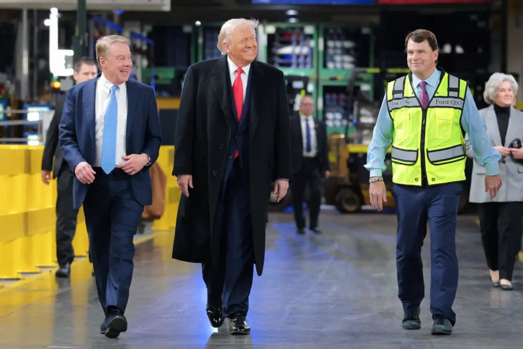 In Motor City, Trump Credits Tariffs for ‘Unbelievable Success’