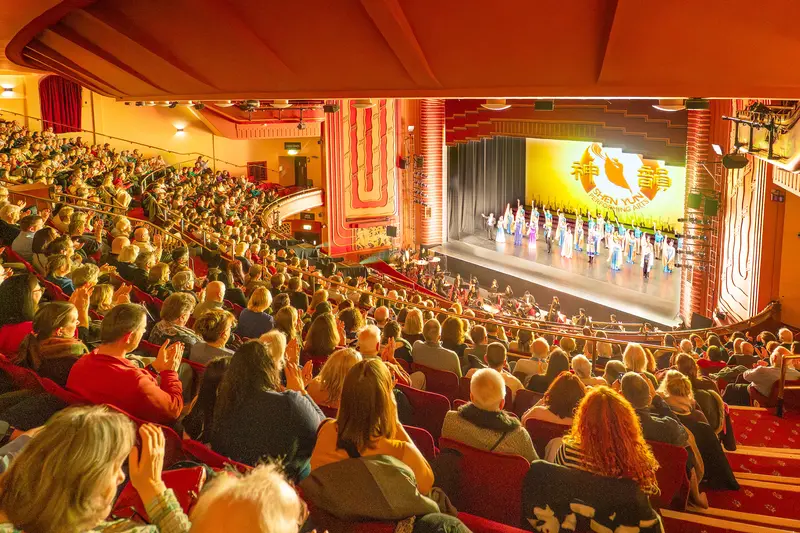 ‘Breathtaking!’ Audience in Oxford in Awe of Shen Yun