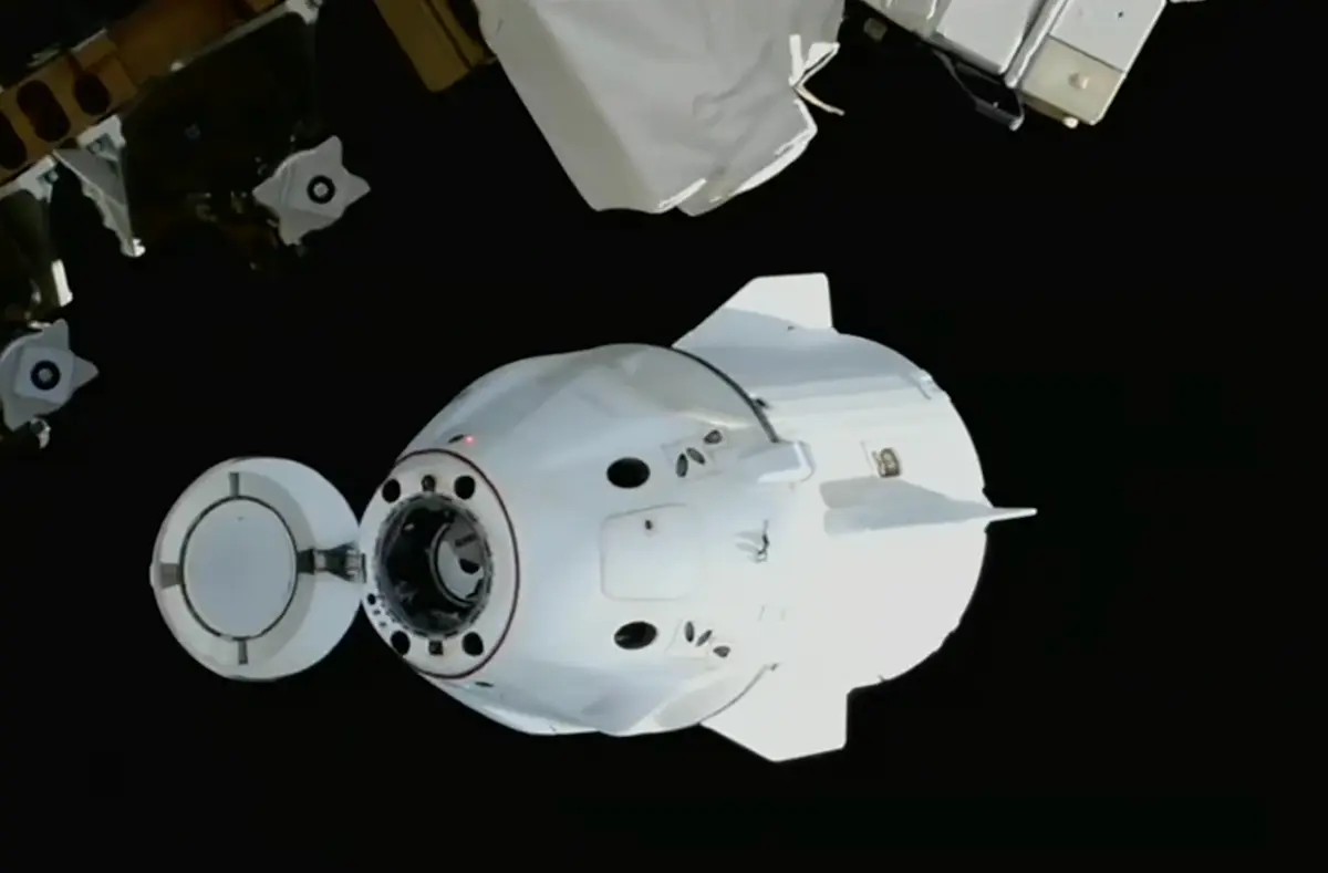 Astronauts Begin Return to Earth After Medical Issue thumbnail