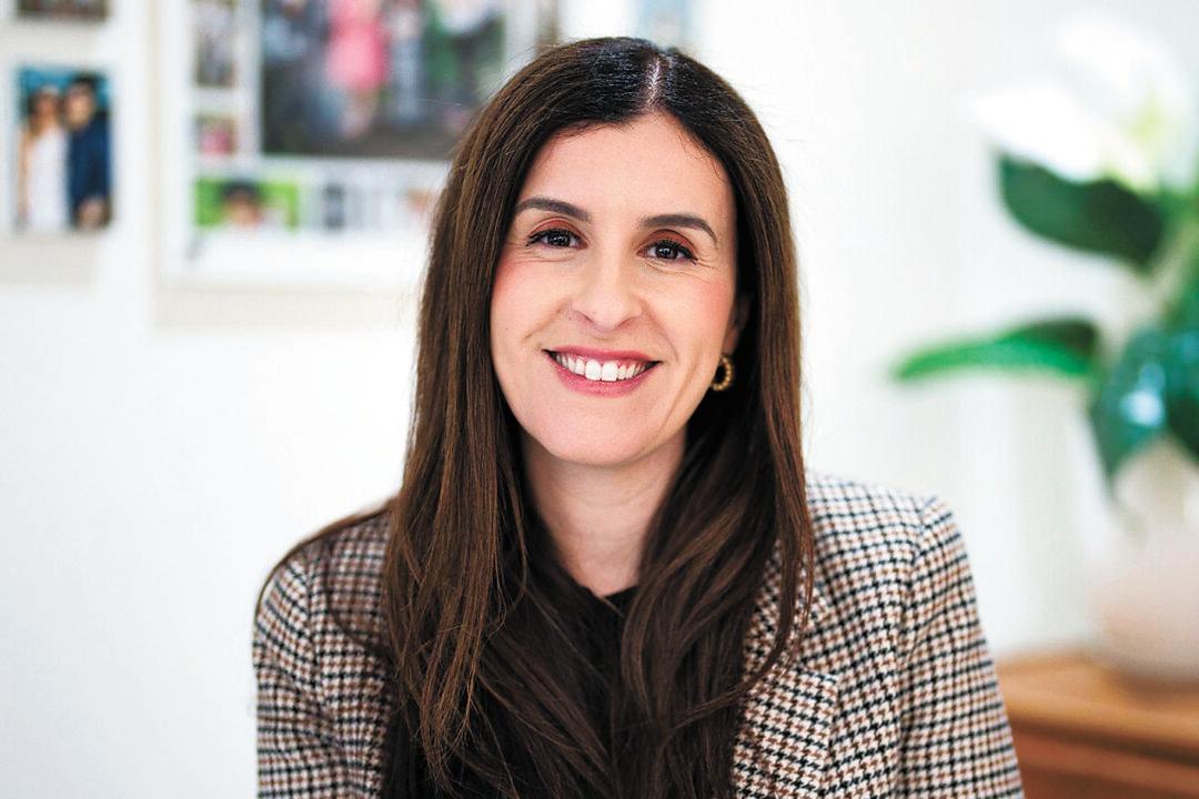 Writers’ Festival Apologises to Anti-Israel Author as She Launches Lawsuit Against SA Premier