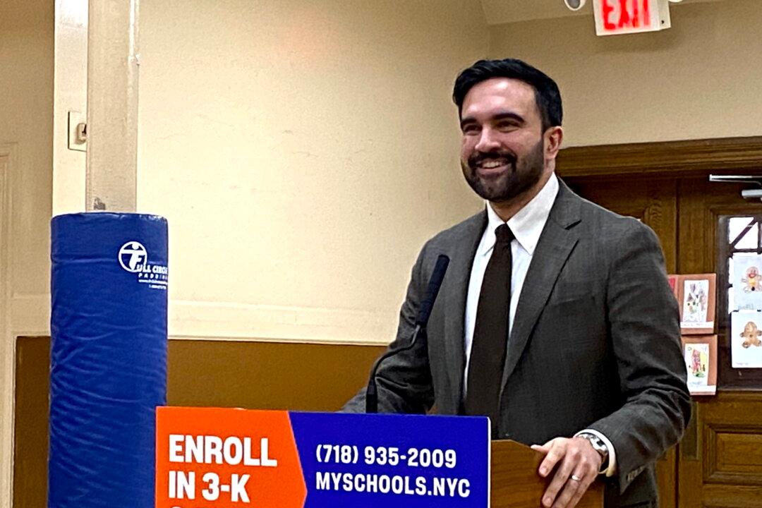 Mamdani Says He’ll Try to Discourage Trump From Sanctuary-Related Funding Cuts