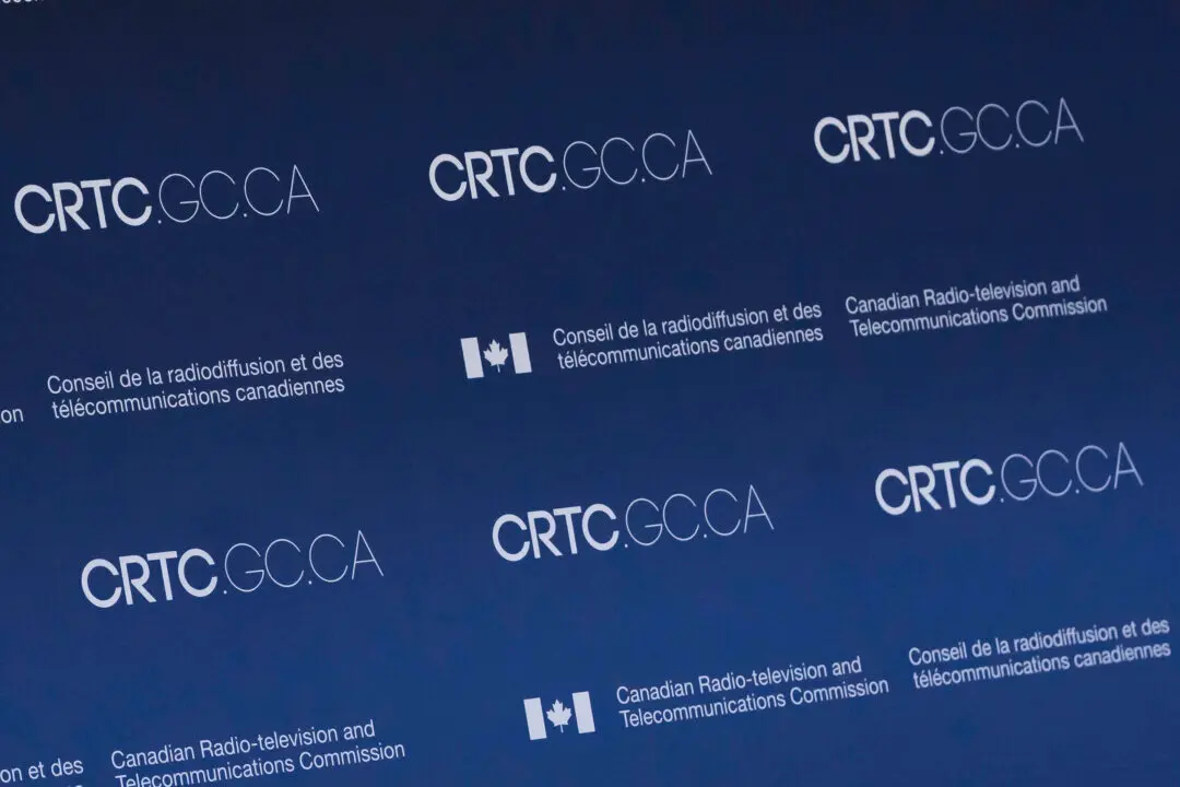 CRTC Launches Study to Help Canadians Find Information About Cellphone Coverage Gaps