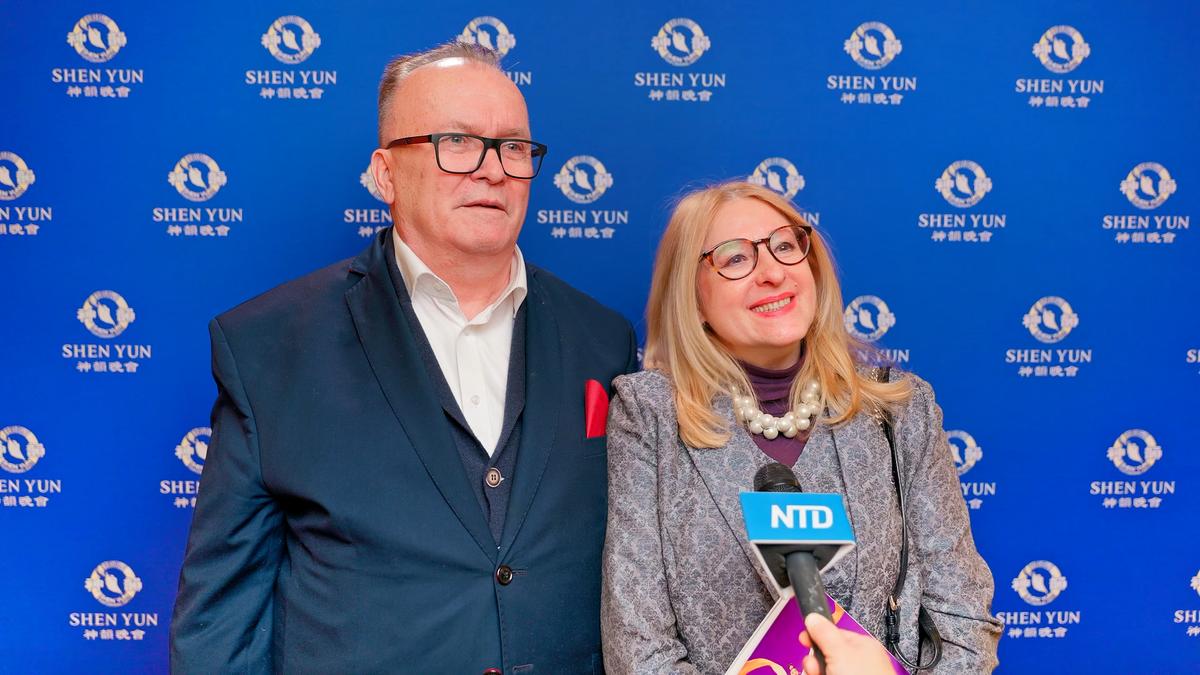 ‘A Divine Story’: Polish Audiences Touched by Shen Yun