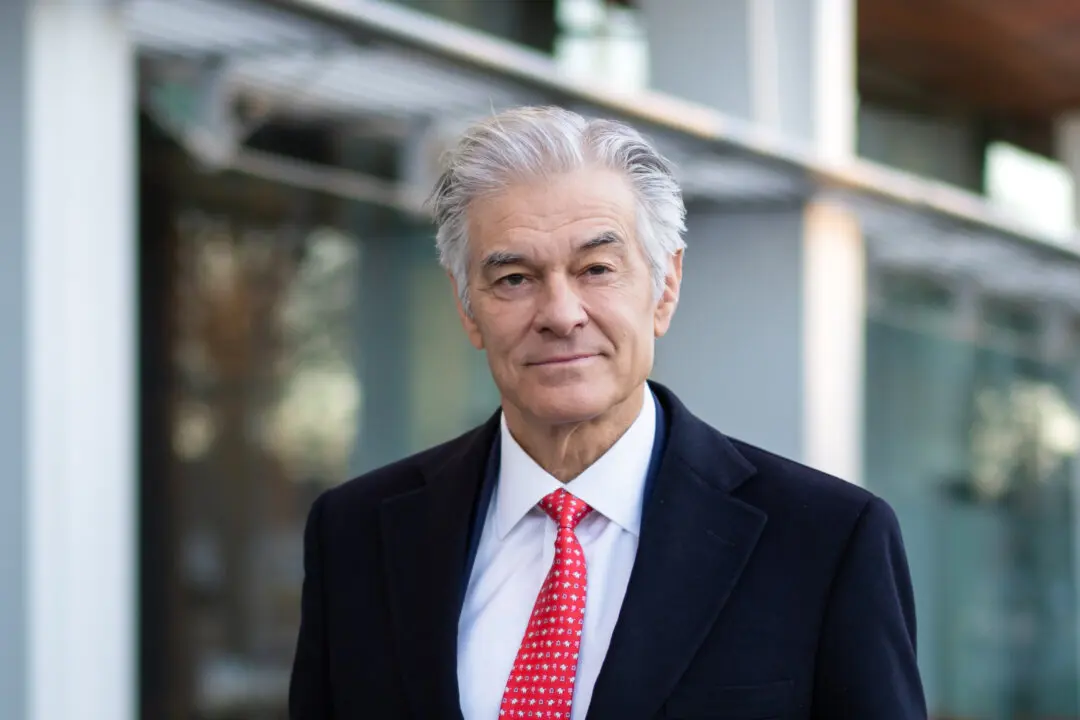 Dr. Oz Explains How the Trump Admin Got Big Pharma to Voluntarily Lower Prices