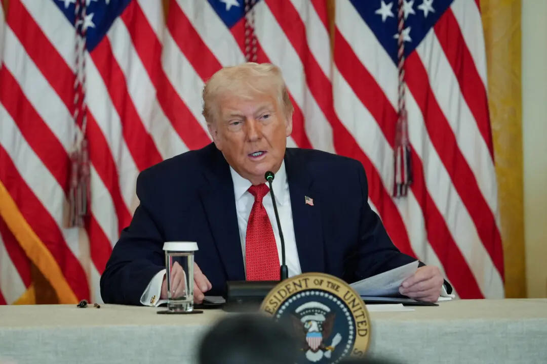 LIVE NOW: Trump Holds a Cabinet Meeting (March 26)