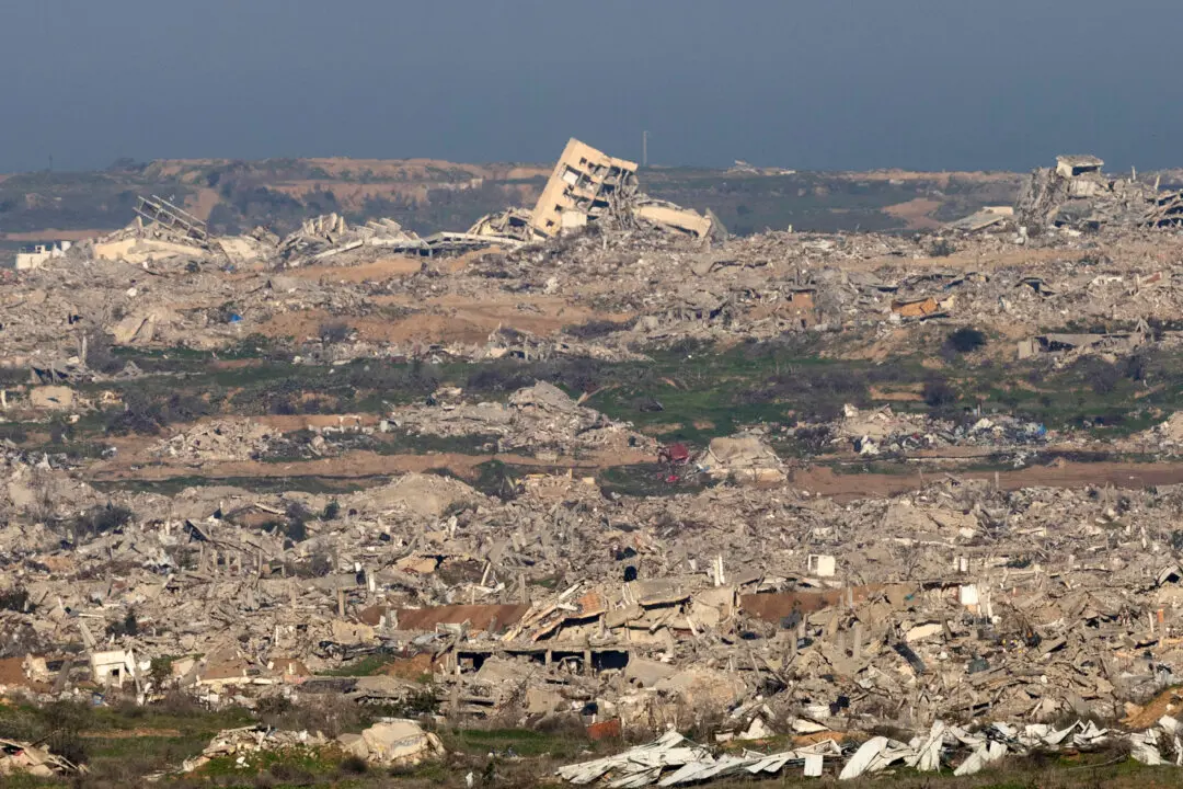 Board of Peace Members Offer $5 Billion for Gaza Reconstruction, Aid: Trump