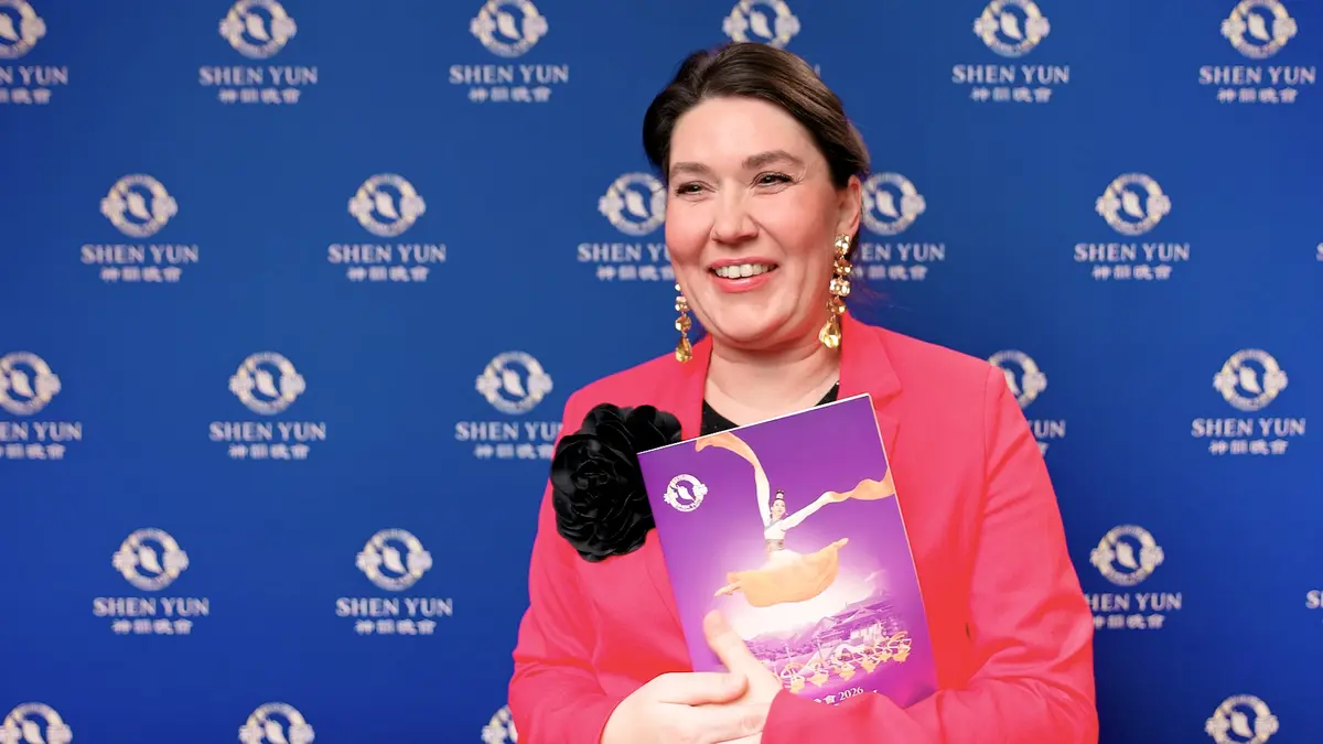 Shen Yun Impresses Choir Director: An ‘Incredible Experience’