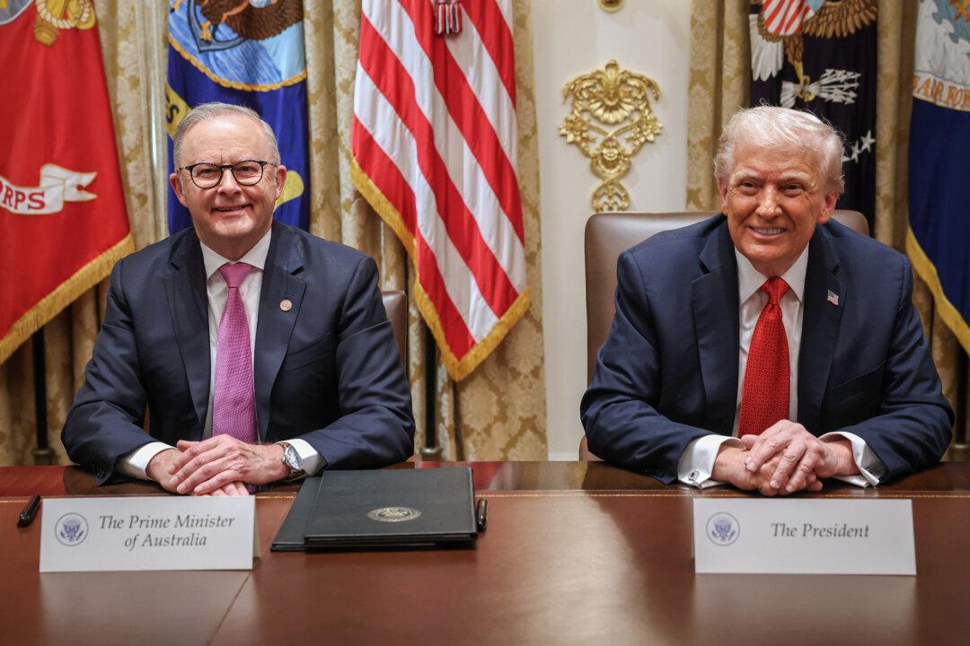 Australian PM Calls for Clear Endgame to Iran War Amid Oil Price Surge