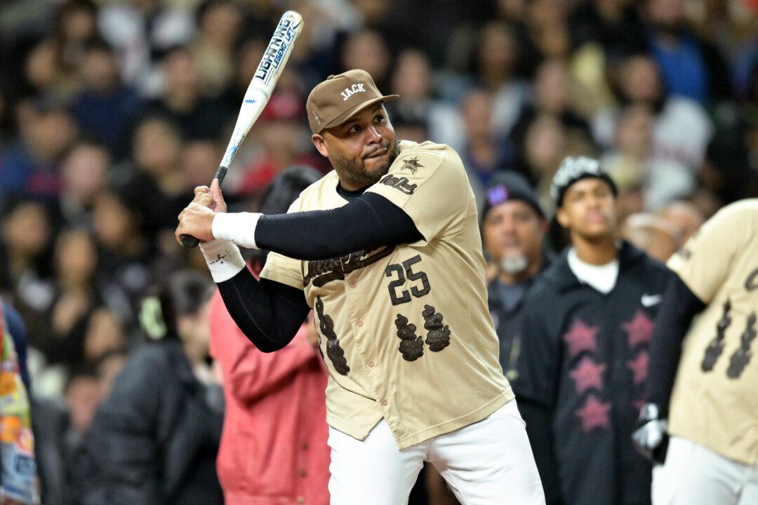 Baseball Hall of Fame Adds 2 New Members, Beltran and Jones, to Complete Class of 2026