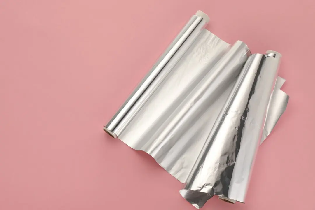 11 Ways to Use Aluminum Foil Around the House to Make Life Easier