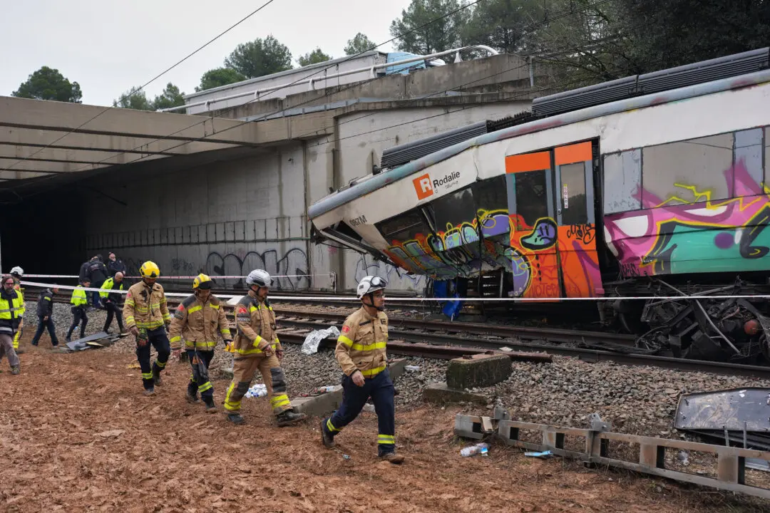 Second Fatal Train Crash Shocks Spain as Death Toll in the First Collision Rises to 43