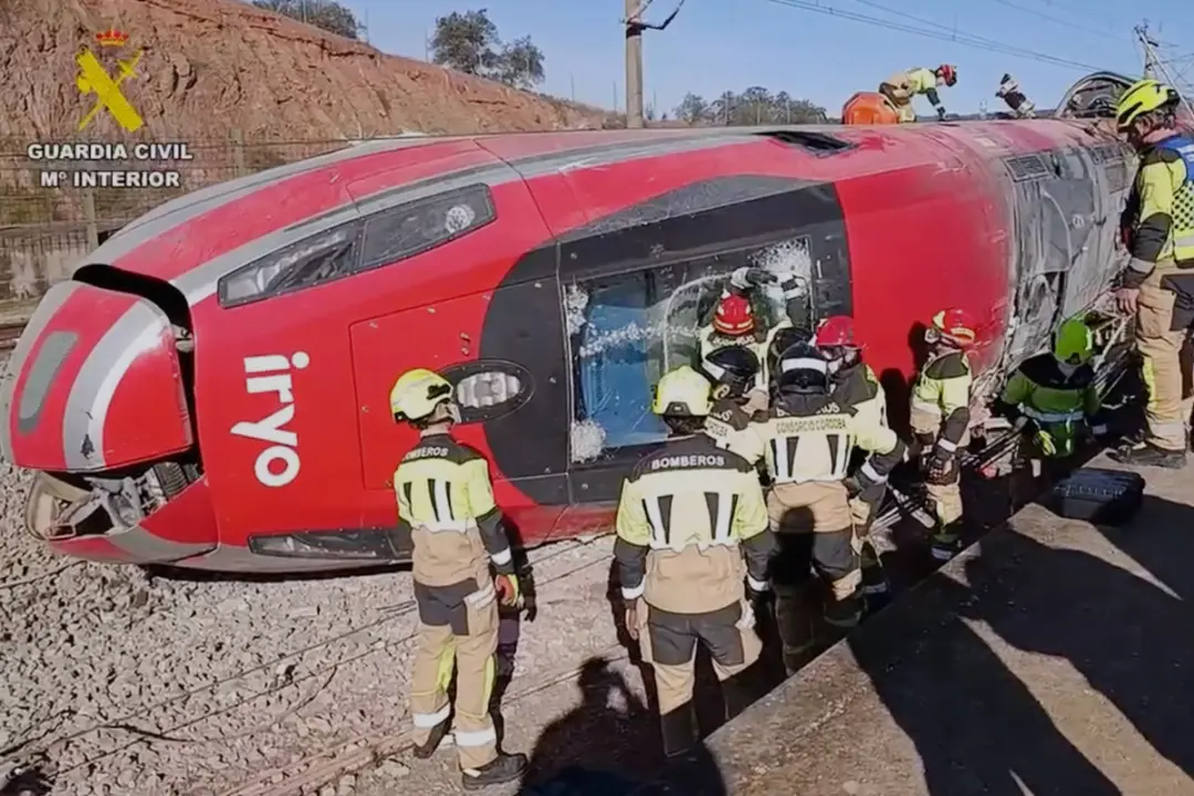 Rail Fracture Likely Occurred Before Deadly Spanish Train Crash, Investigators Say