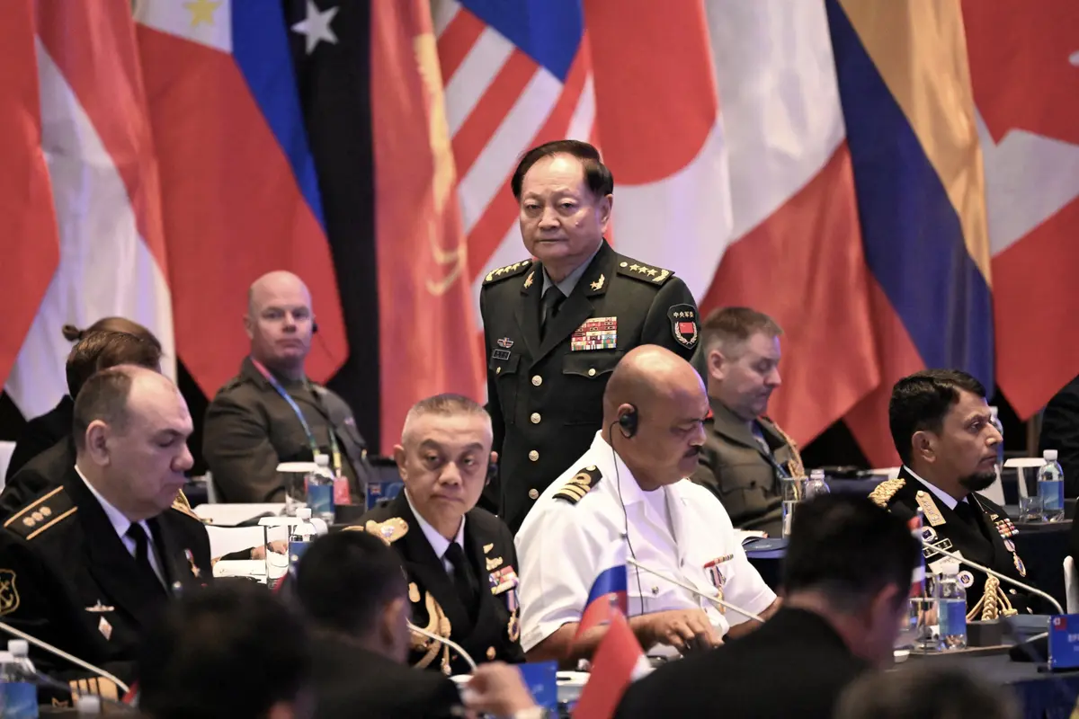 Unexplained Absences of Senior Chinese Officials Fuel Power-Struggle Speculation