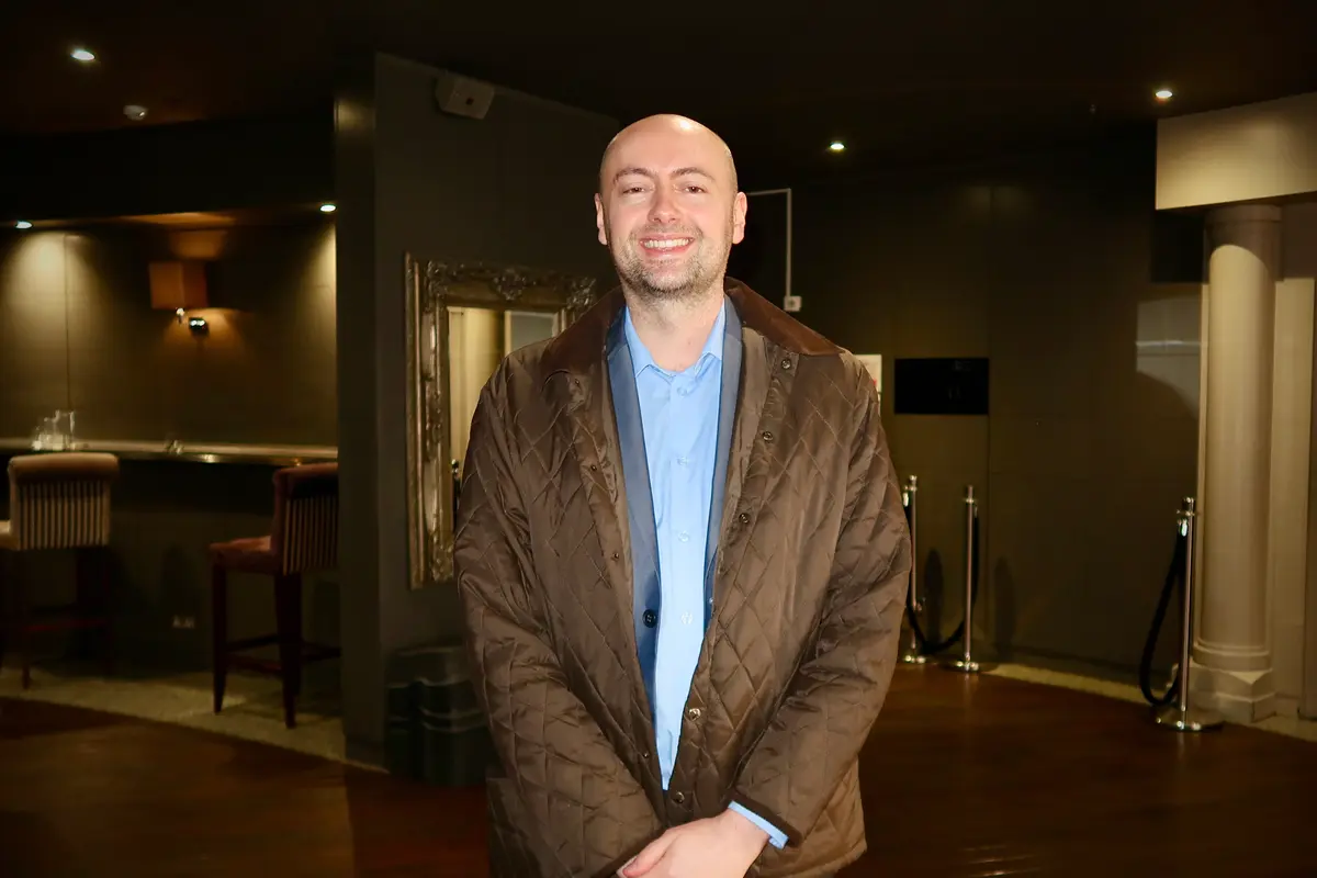 Shen Yun More Important Than Ever, Says English Theatergoer