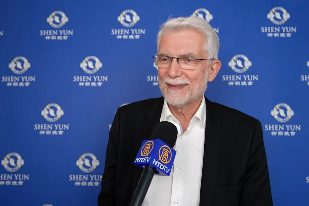 ‘Shen Yun Is Reviving This Ancient Tradition,’ Says French Deputy Mayor