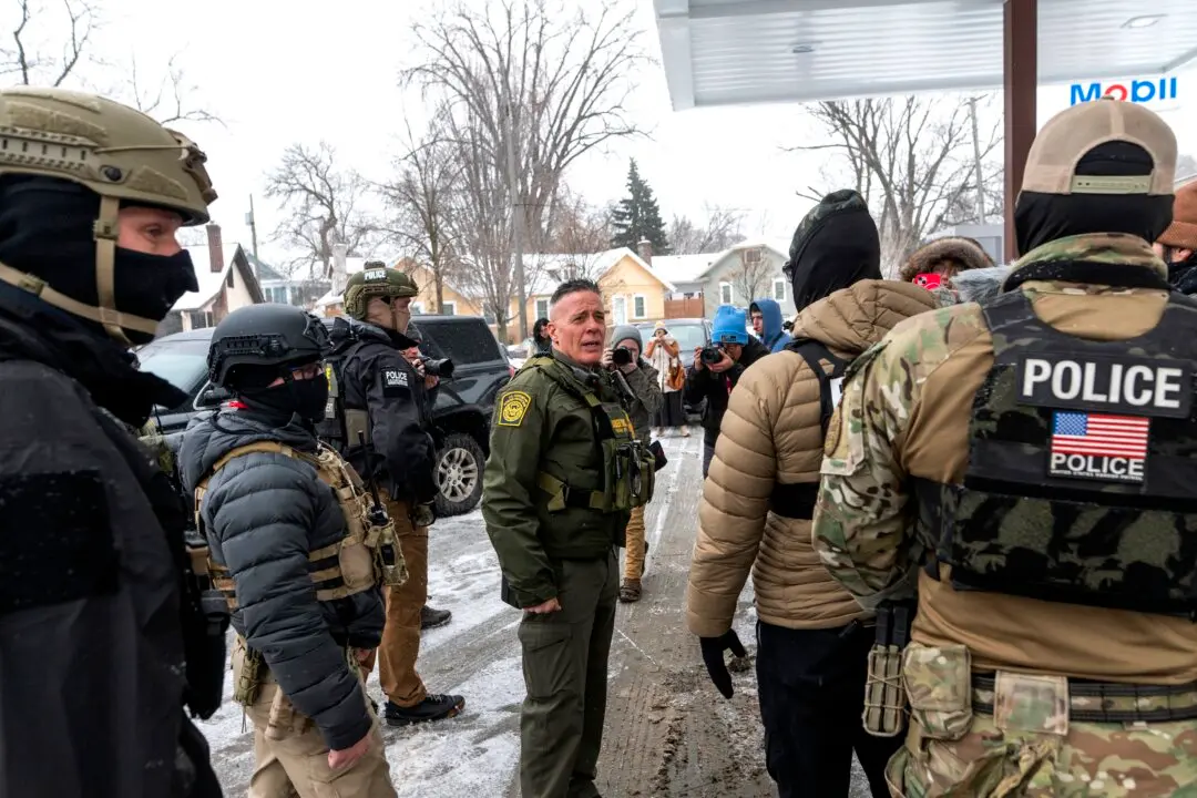 Minneapolis Mayor Says Some Federal Agents Will Start Leaving the City