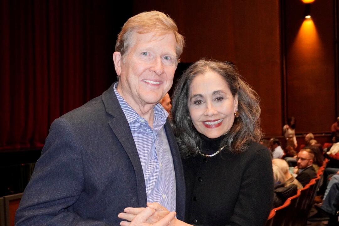 Shen Yun’s Values Are ‘Very Relevant’ to Society, Says Retired Company VP