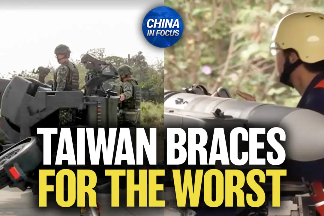 Taiwan Holds Emergency Military Drills, Braces for Invasion