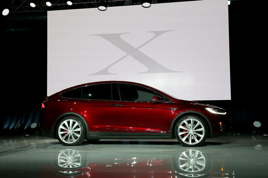 Tesla to Wind Down Model X, S Production, Repurpose Facility for Optimus Robot