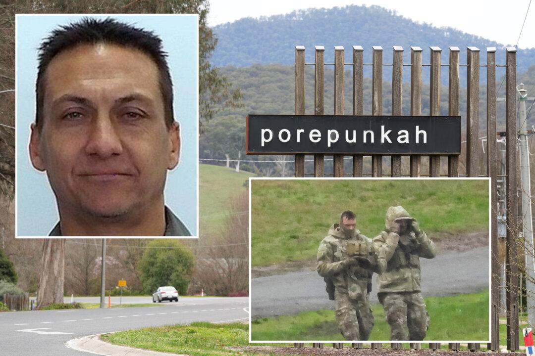 Fresh 5-day Manhunt Launched to Find Suspected Police Killer Dezi Freeman