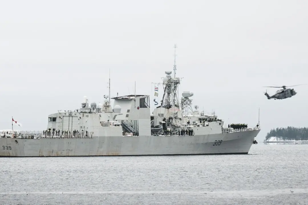Canadian Warship HMCS Charlottetown Deploys for 6-month Mission in Indo-Pacific