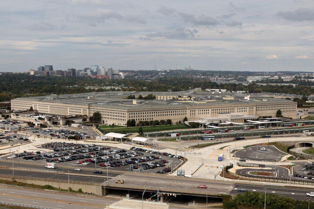 Pentagon Revises Media Access Policy Following Court Order