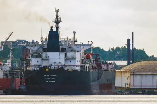 Trump Says Mexico Will Halt Oil Shipments to Cuba as Pressure Campaign Intensifies