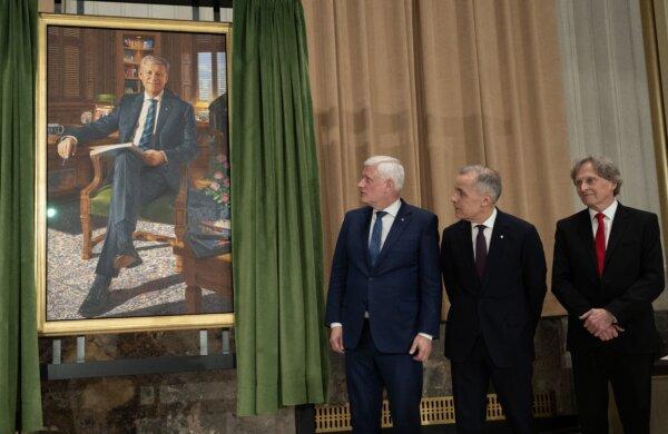 Carney Praises Former PM Harper for His Policy, Legislative Accomplishments at Portrait Ceremony