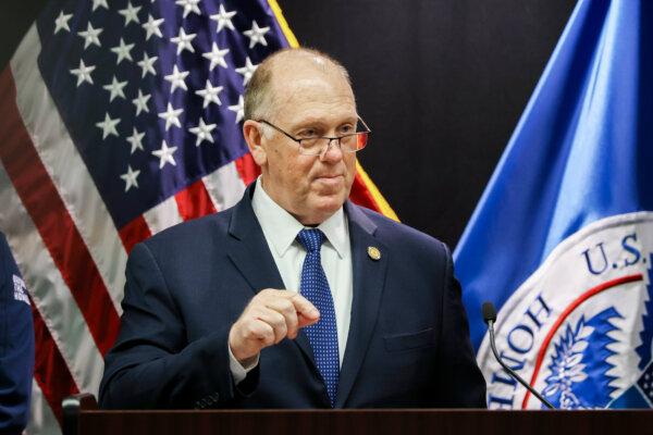 Border Czar Tom Homan Ends ‘Operation Metro Surge’ in Minnesota; Search for Nancy Guthrie Enters Day 12