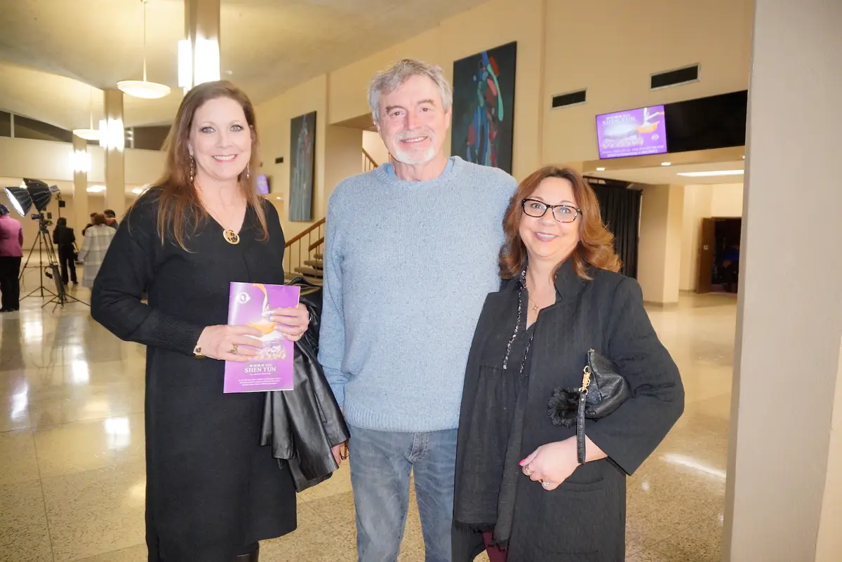 California Theatergoer Feels a Connection With Shen Yun