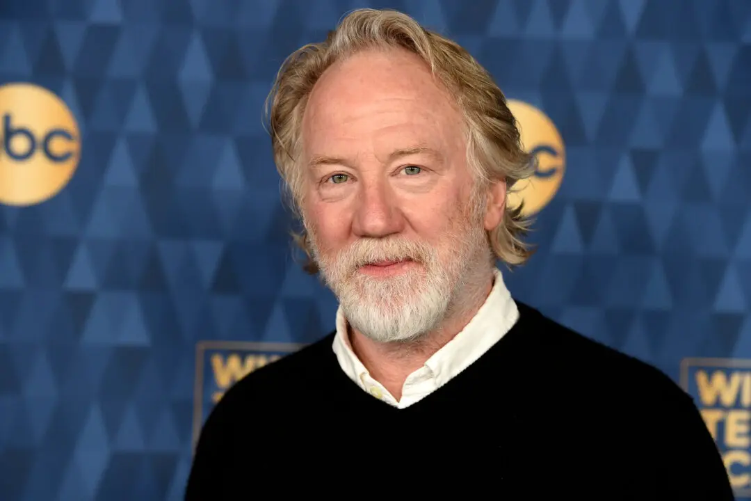 Actor Timothy Busfield Indicted on 4 Counts of Criminal Sexual Contact With a Child