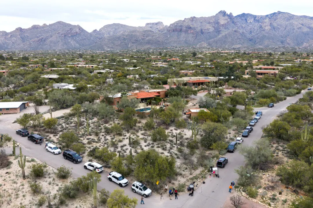 FBI Announces ‘Extensive Search’ Along Tucson Roadways in Guthrie Case