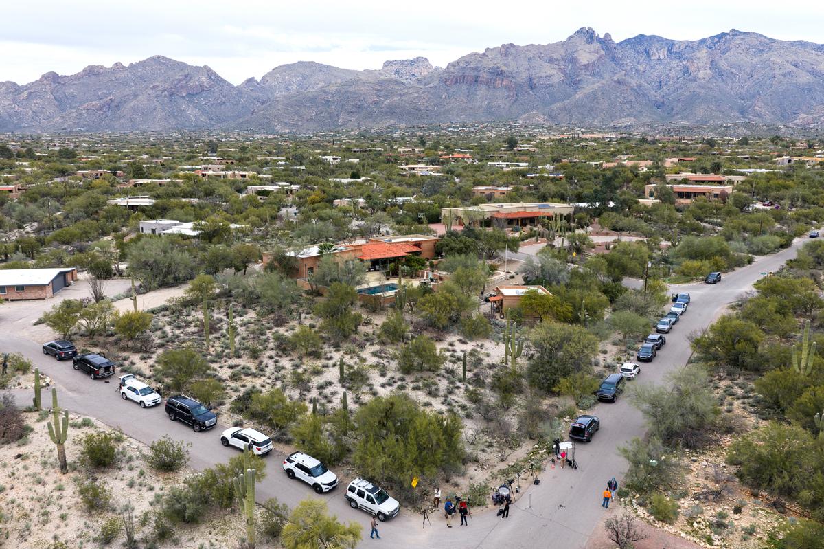 FBI Announces ‘Extensive Search’ Along Tucson Roadways in Guthrie Case