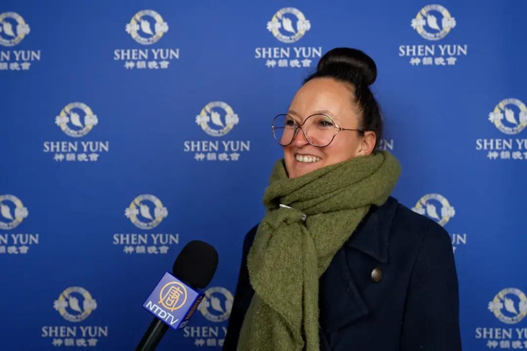 For a Leather Goods Designer, Shen Yun Is ‘A Dream Come True’