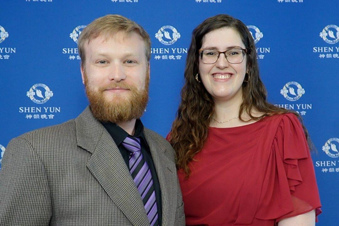 Shen Yun Theatergoers Both Say Shen Yun Is ‘Very Beautiful’