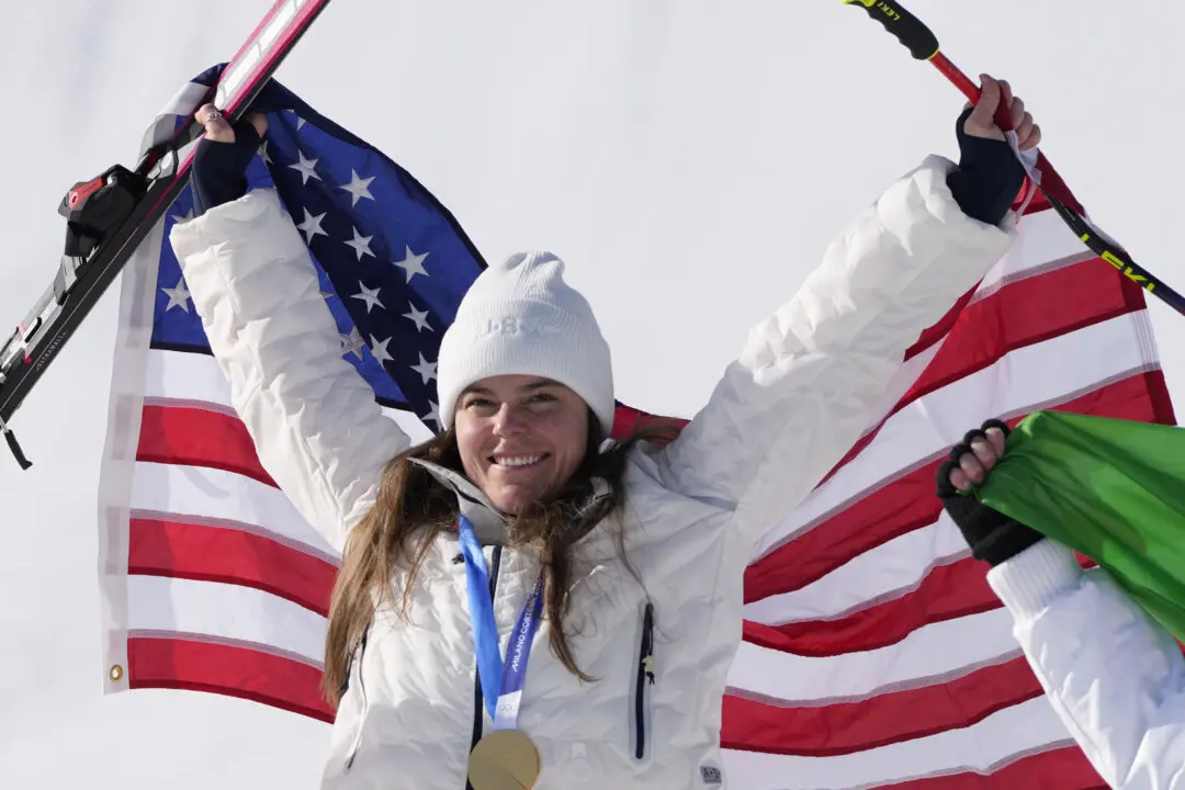 From Disaster to a Dream: Johnson Makes Course Correction After Vonn Goes Down