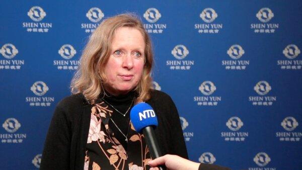 Shen Yun Brings Grace, Says Glasgow Patron