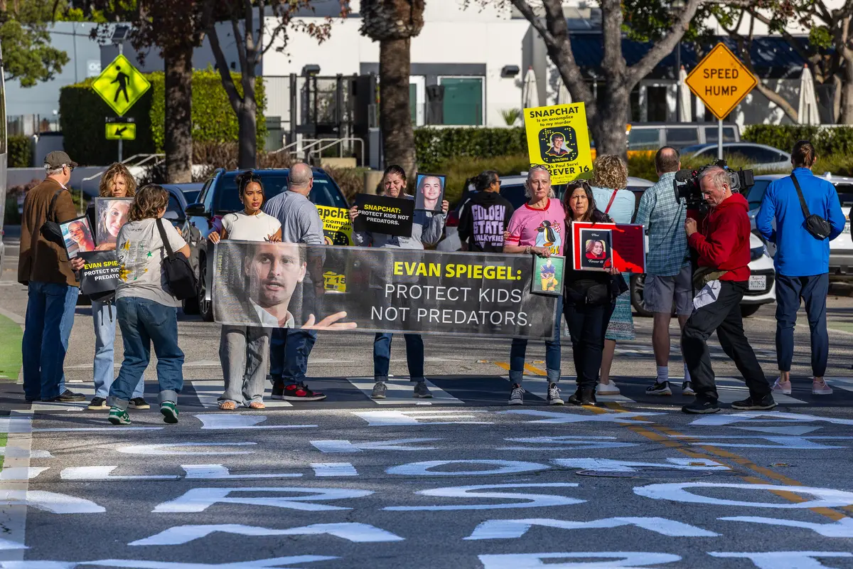 Remembering 108 Children, Grieving Parents Urge Snapchat Reforms