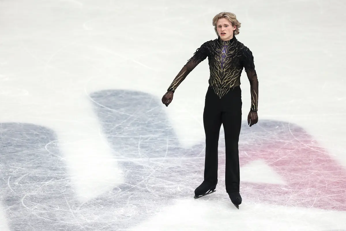 US Figure Skater Malinin Falls Twice in Free Skate, Drops to 8th as Kazakhstan’s Shaidorov Claims Olympic Gold