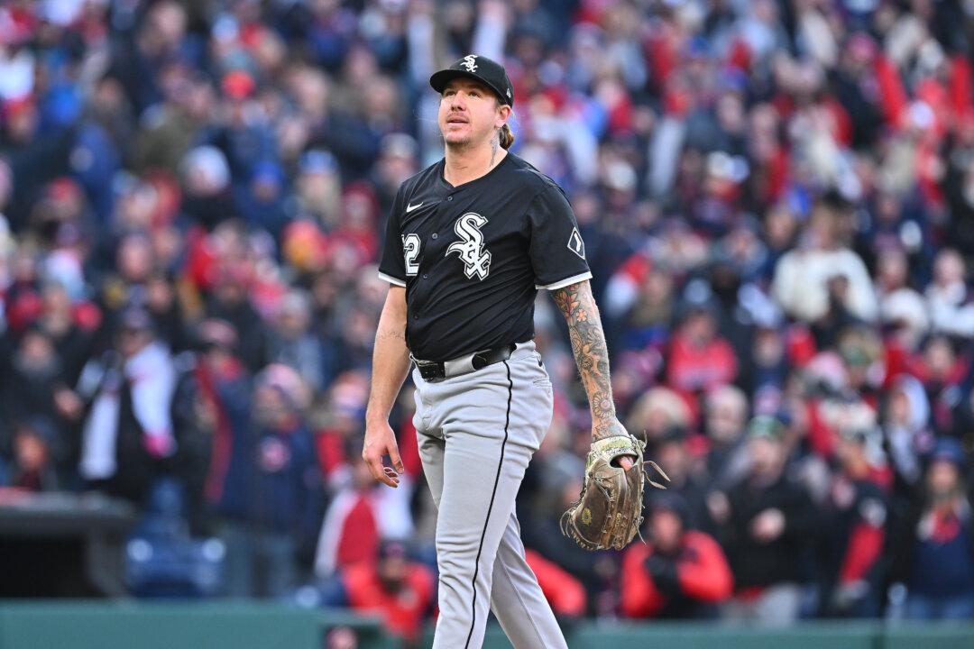 Veteran Hurler Clevinger Making Pitch for MLB Deal on MiLB Invite to Spring Training