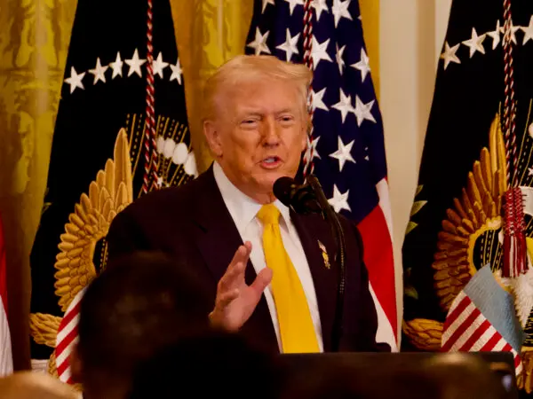 Trump Joins Working Breakfast With Governors