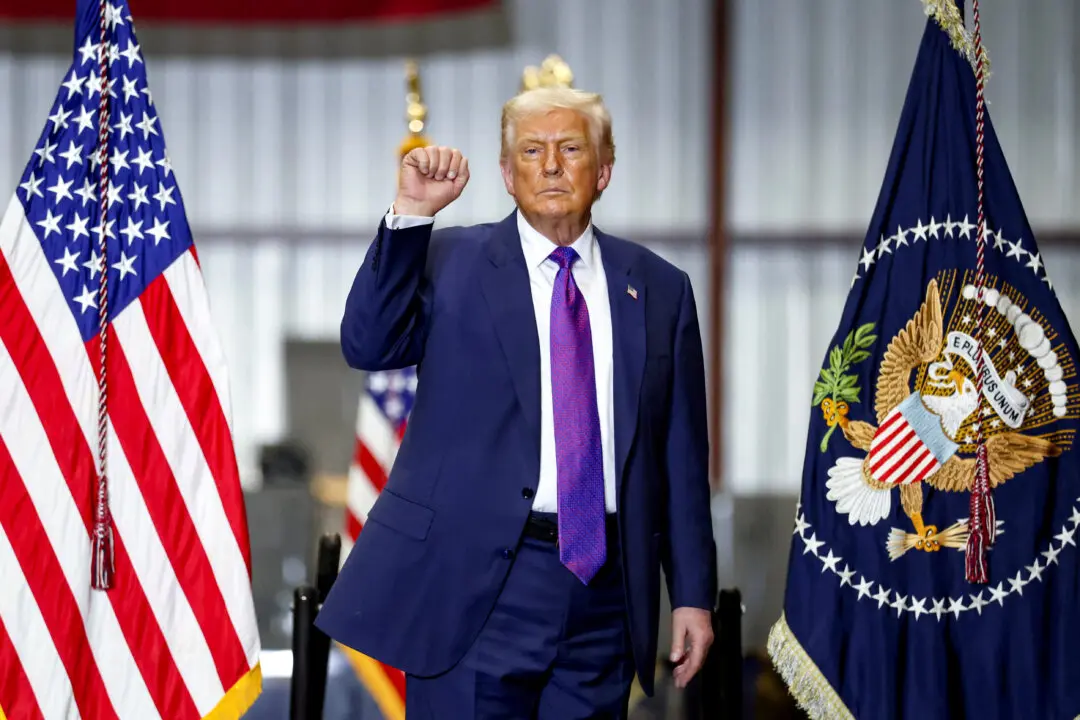 Trump Credits Tariffs for Revitalizing Steel Industry