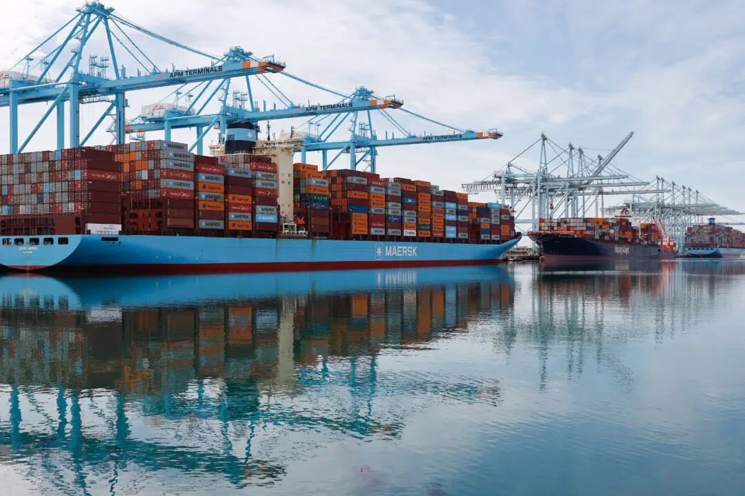 Judge Gives Federal Government More Time to Start Refunding $166 Billion From Tariffs