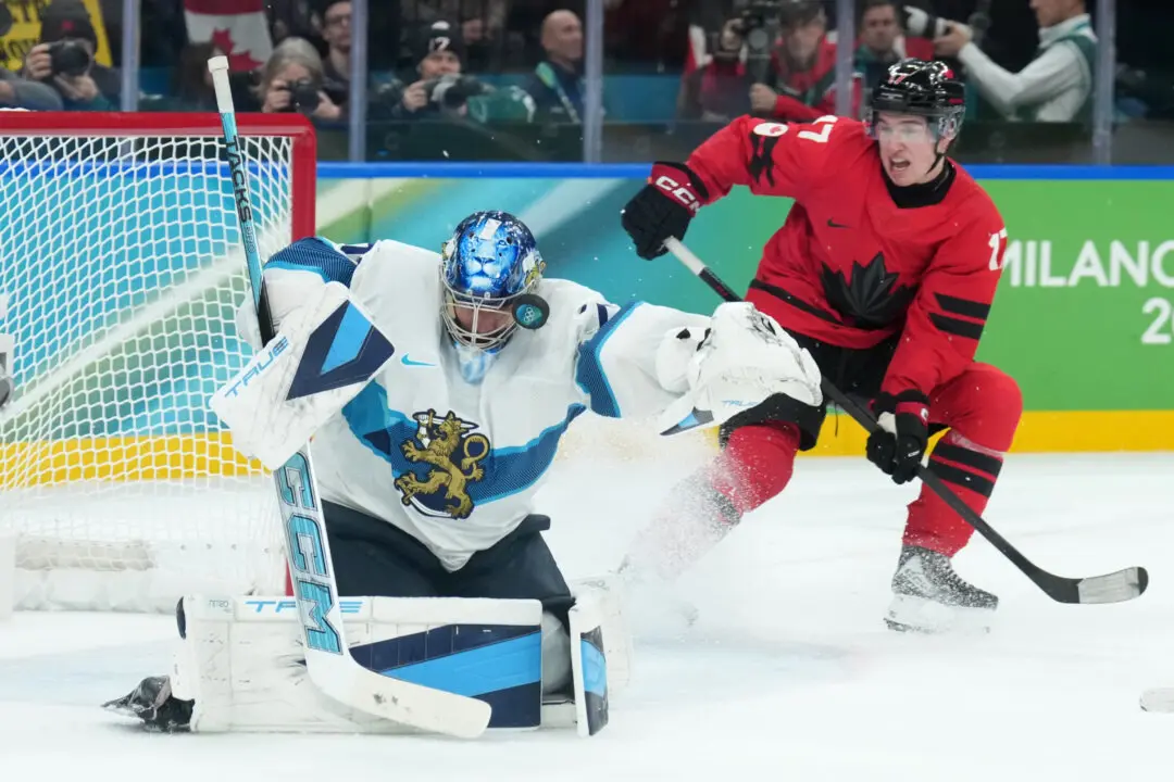 Ontario Allows Bars to Sell Alcohol Starting at 6 AM for Feb. 22 Olympic Gold Medal Hockey Game